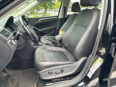 2016 Volkswagen Passat 1.8T SE