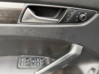 2016 Volkswagen Passat 1.8T SE