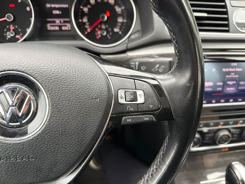 2016 Volkswagen Passat 1.8T SE