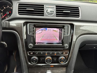 2016 Volkswagen Passat 1.8T SE