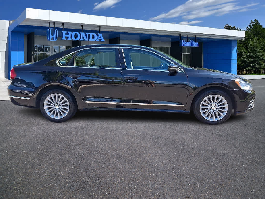 2016 Volkswagen Passat 1.8T SE