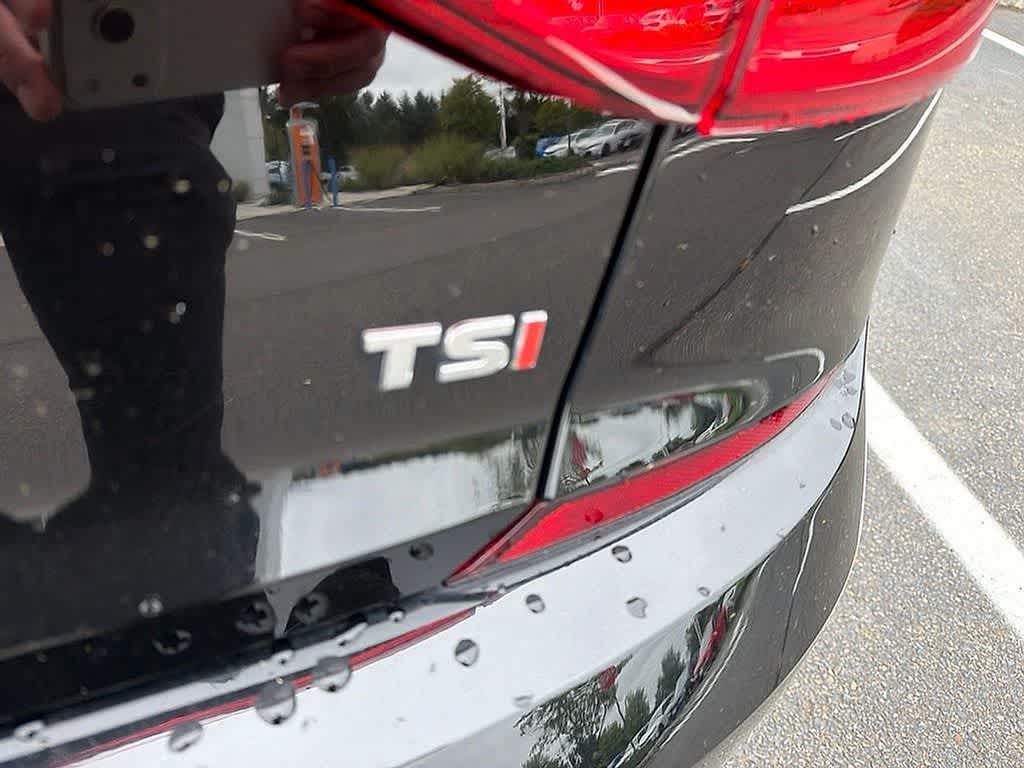 2016 Volkswagen Passat 1.8T SE