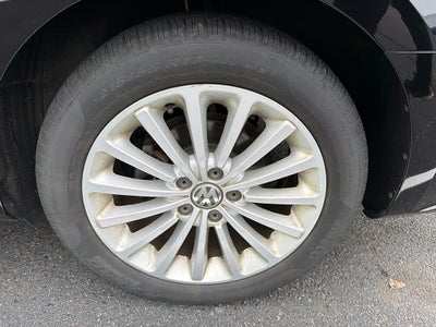 2016 Volkswagen Passat 1.8T SE