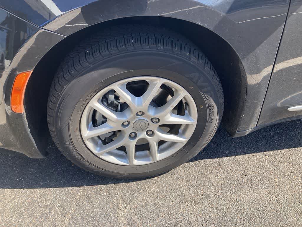 2020 Chrysler Pacifica Touring L