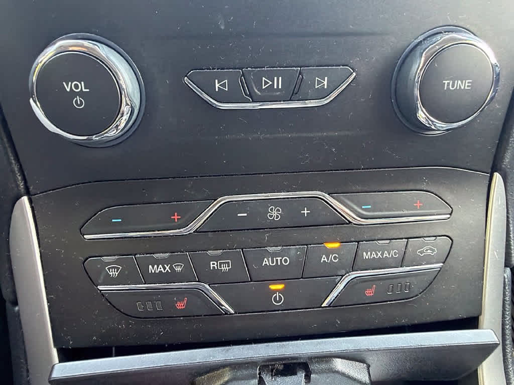 2019 Ford Edge SEL