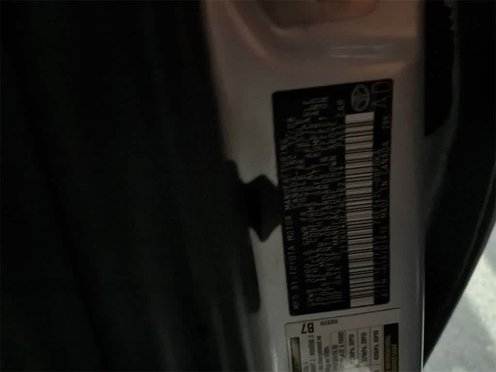 2009 Toyota Matrix Base