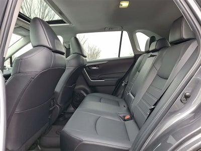 2022 Toyota RAV4 XLE Premium