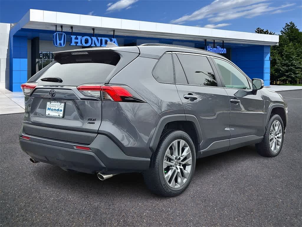 2022 Toyota RAV4 XLE Premium