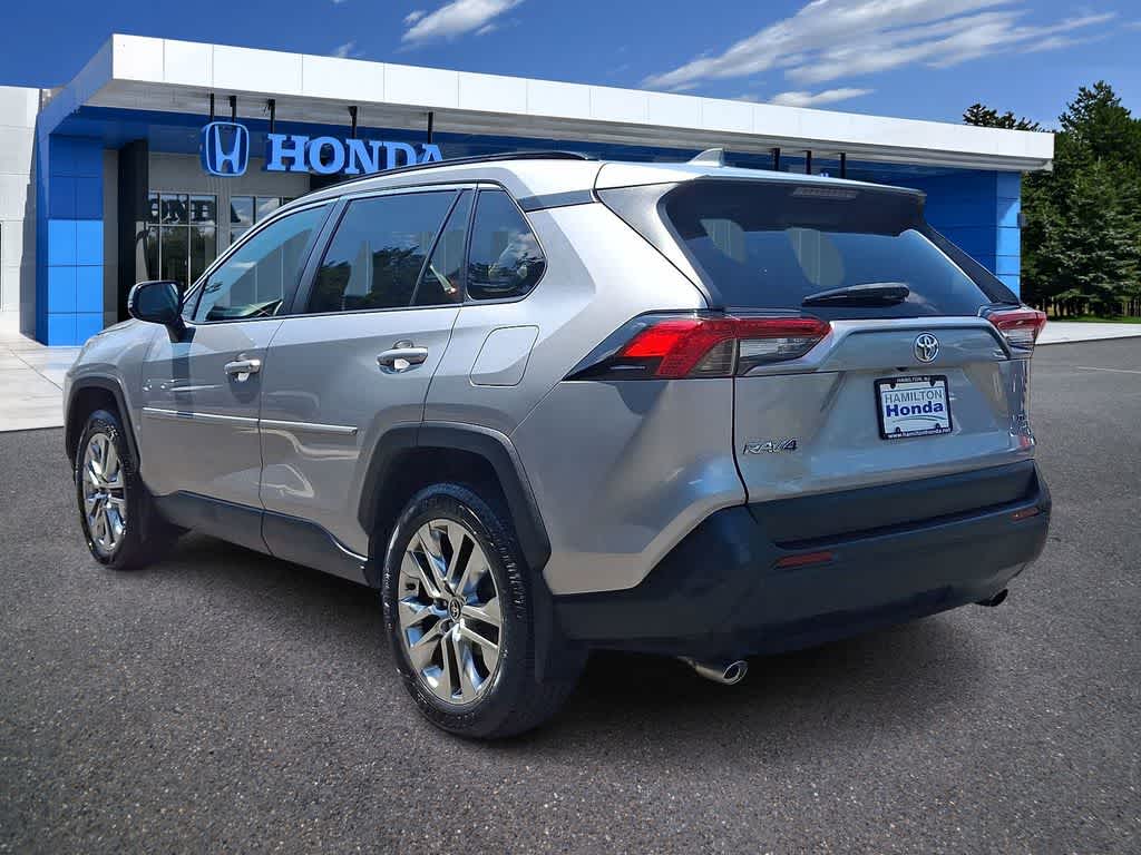 2021 Toyota RAV4 XLE Premium
