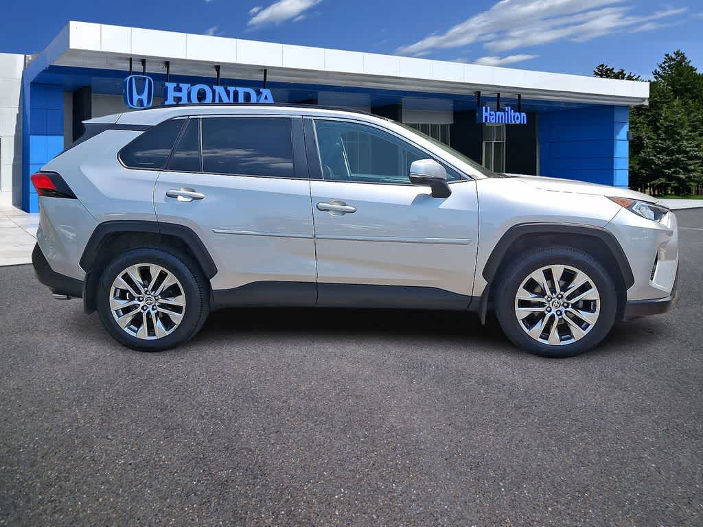 2021 Toyota RAV4 XLE Premium