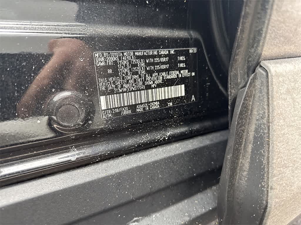 2023 Toyota RAV4 XLE