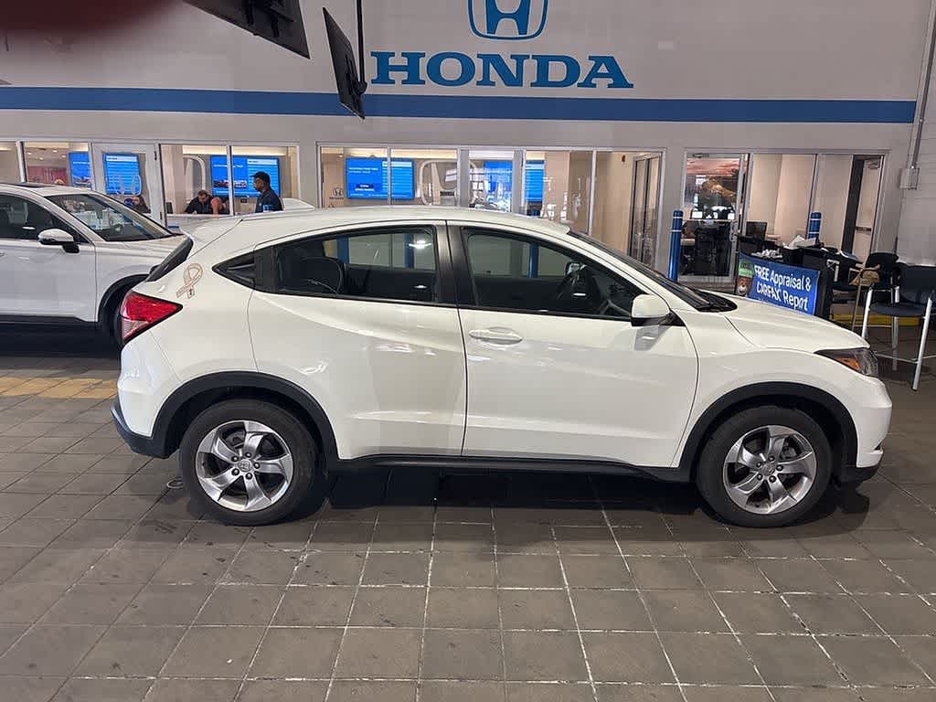 2017 Honda HR-V LX