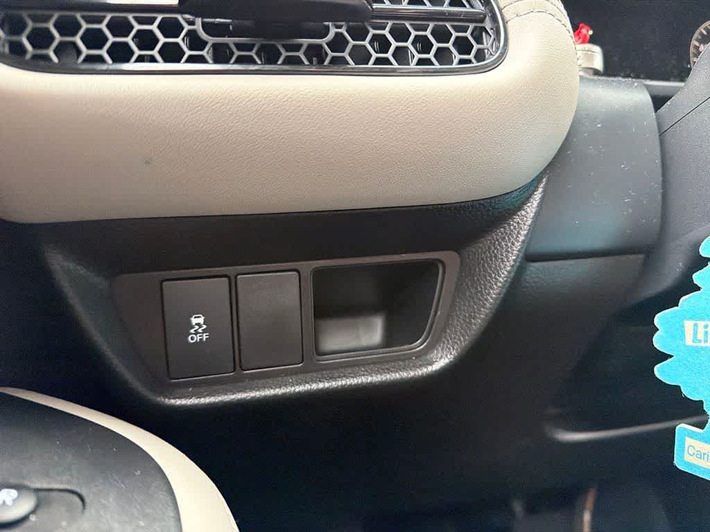 2026 Honda HR-V LX