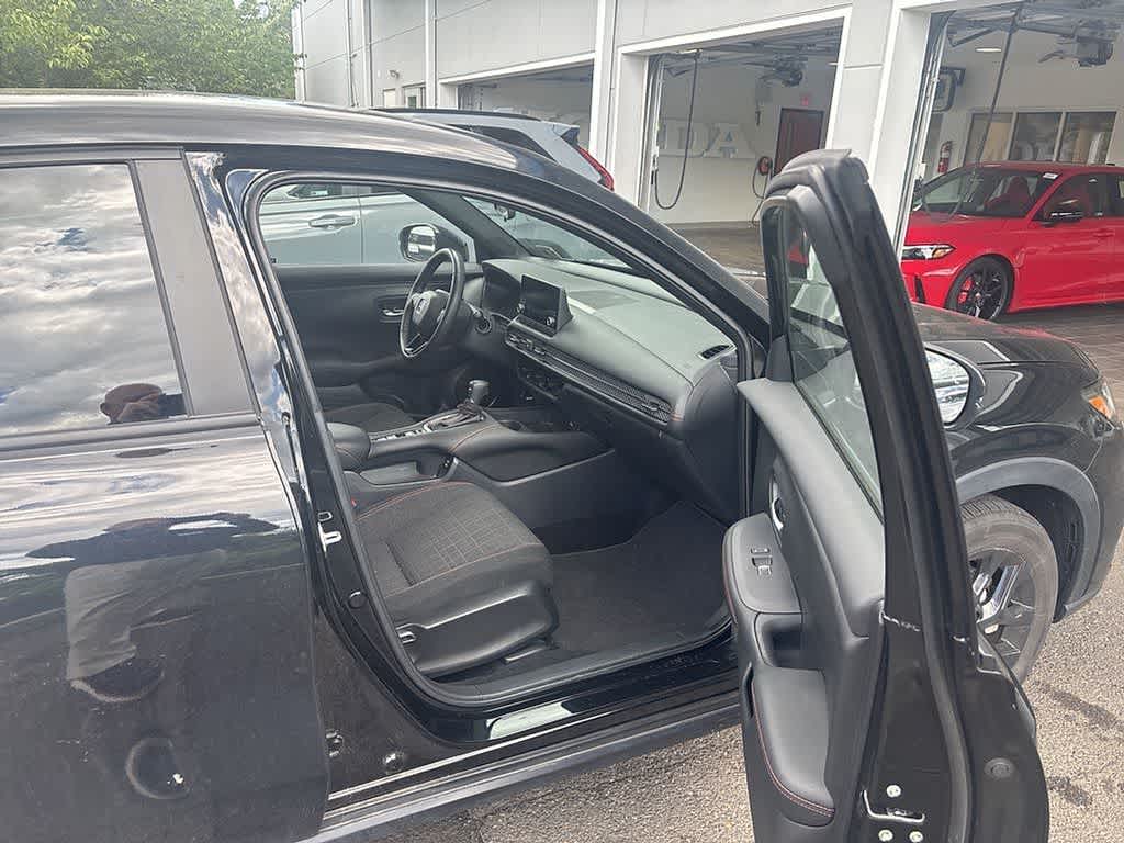 2025 Honda HR-V Sport