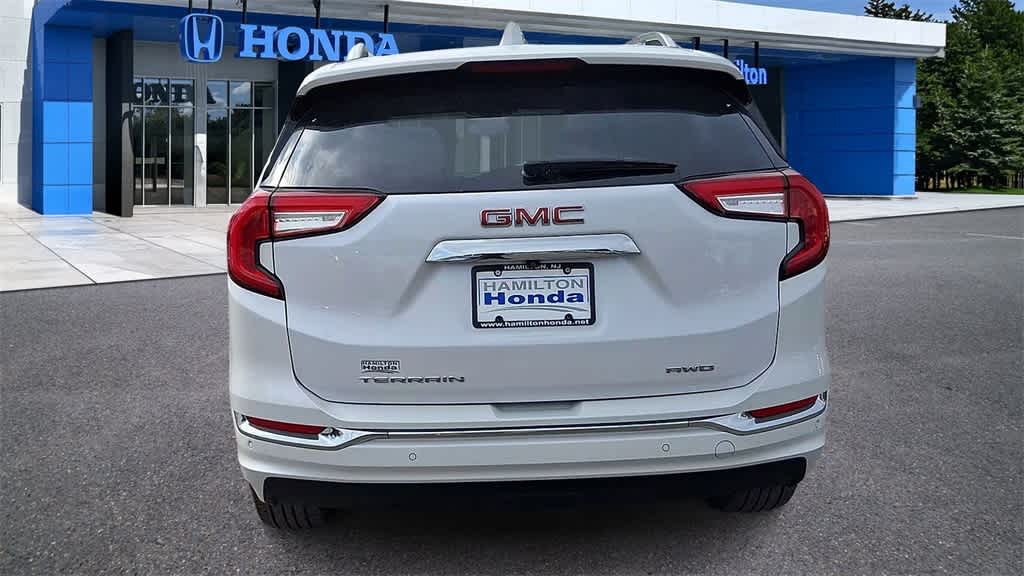 2022 GMC Terrain Denali