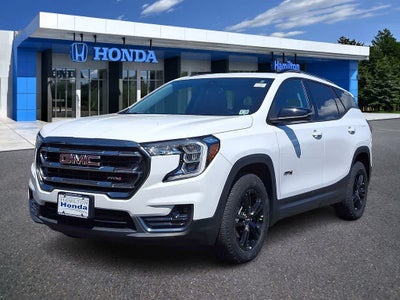 2024 GMC Terrain AT4