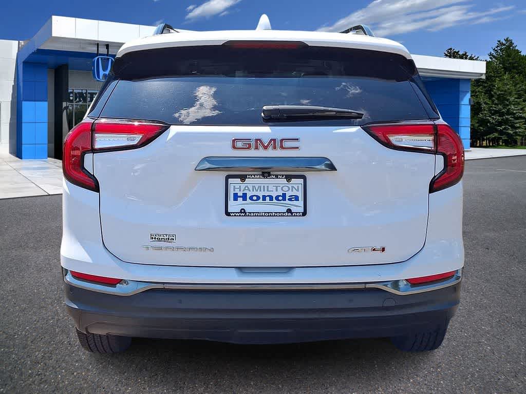 2024 GMC Terrain AT4