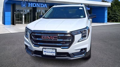 2024 GMC Terrain AT4