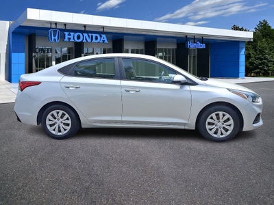 2019 Hyundai Accent SE