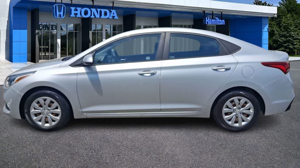 2019 Hyundai Accent SE