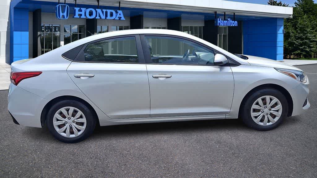 2019 Hyundai Accent SE