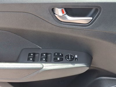 2021 Hyundai Accent SE