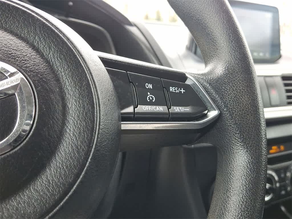 2017 Mazda Mazda3 4-Door Sport