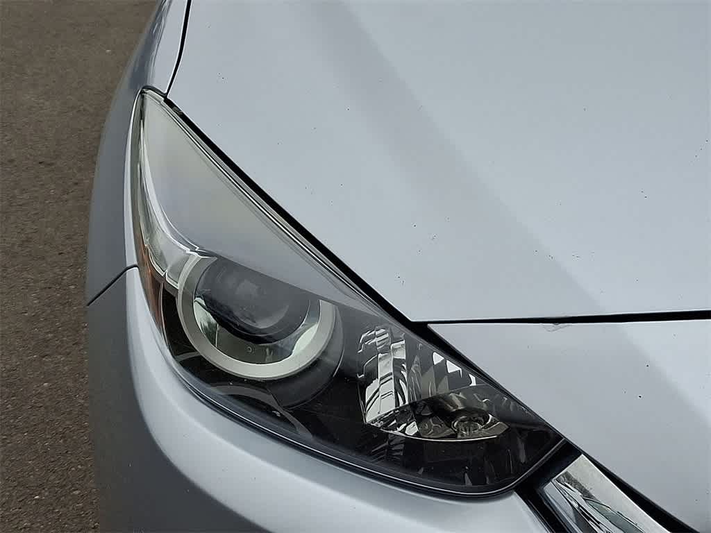 2017 Mazda Mazda3 4-Door Sport