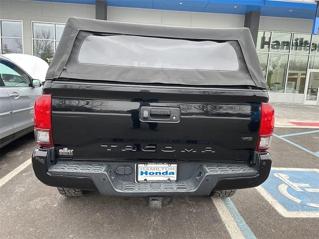 2018 Toyota Tacoma TRD Sport