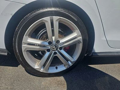 2017 Volkswagen Jetta GLI