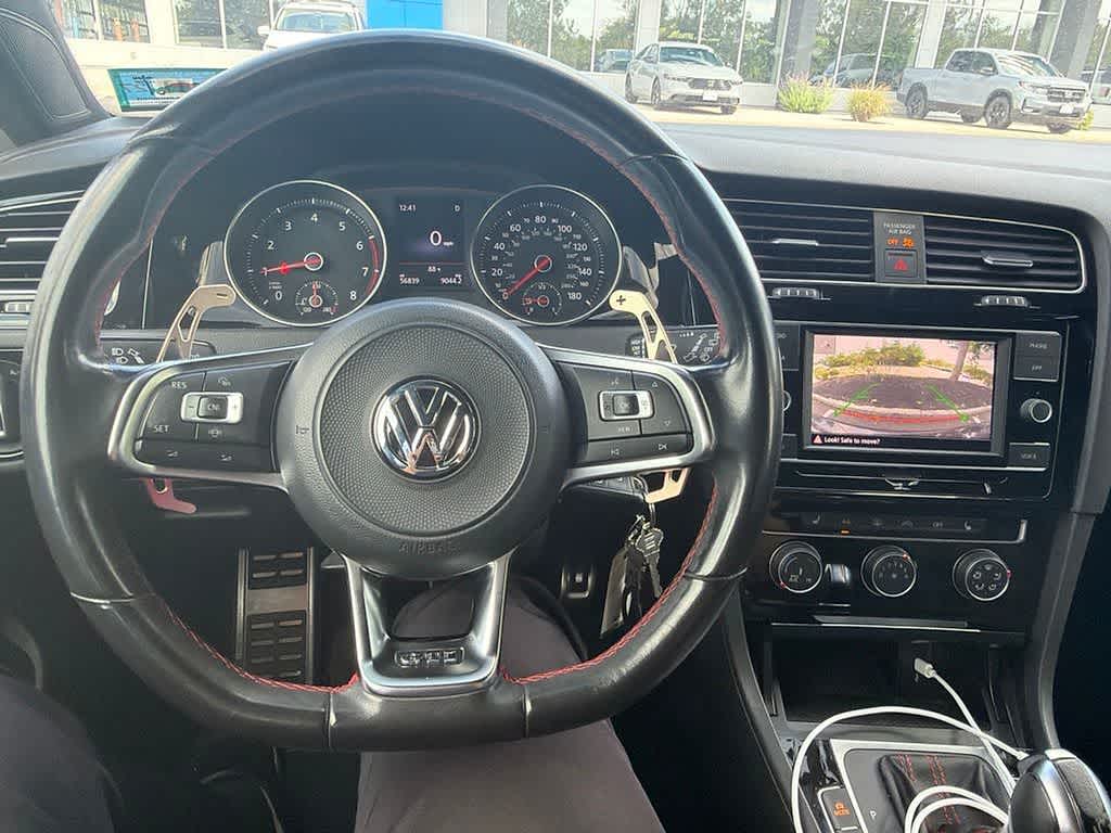 2021 Volkswagen Golf GTI S