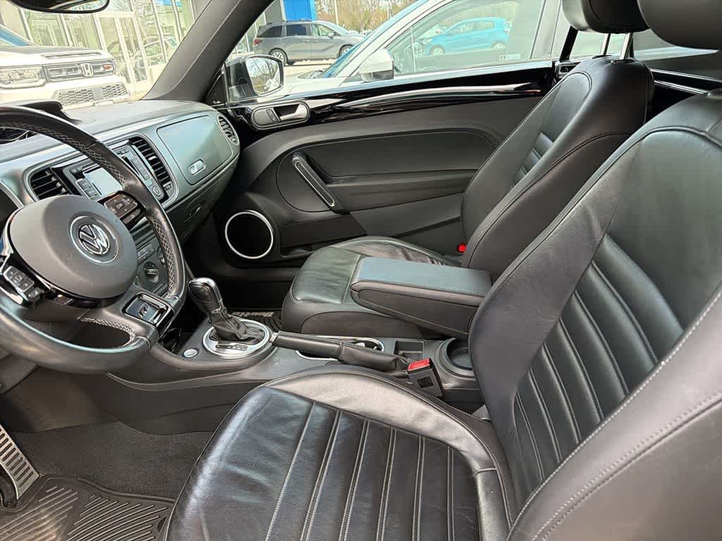 2014 Volkswagen Beetle Convertible 2.0T R-Line