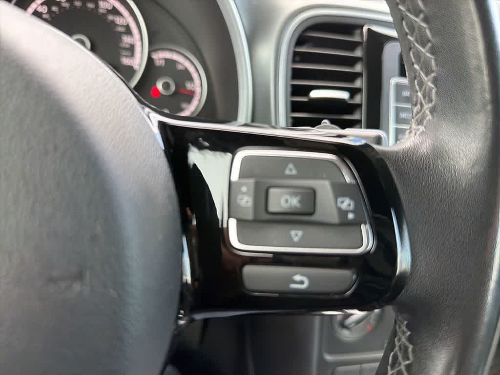 2014 Volkswagen Beetle Convertible 2.0T R-Line