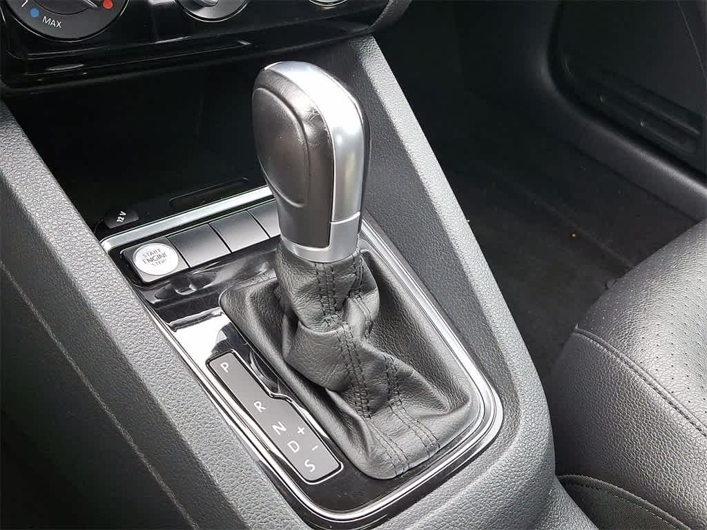 2016 Volkswagen Jetta 1.8T SEL