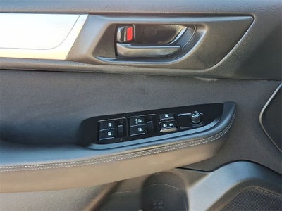 2018 Subaru Outback Base