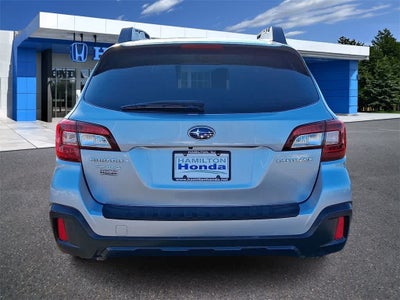 2018 Subaru Outback Base