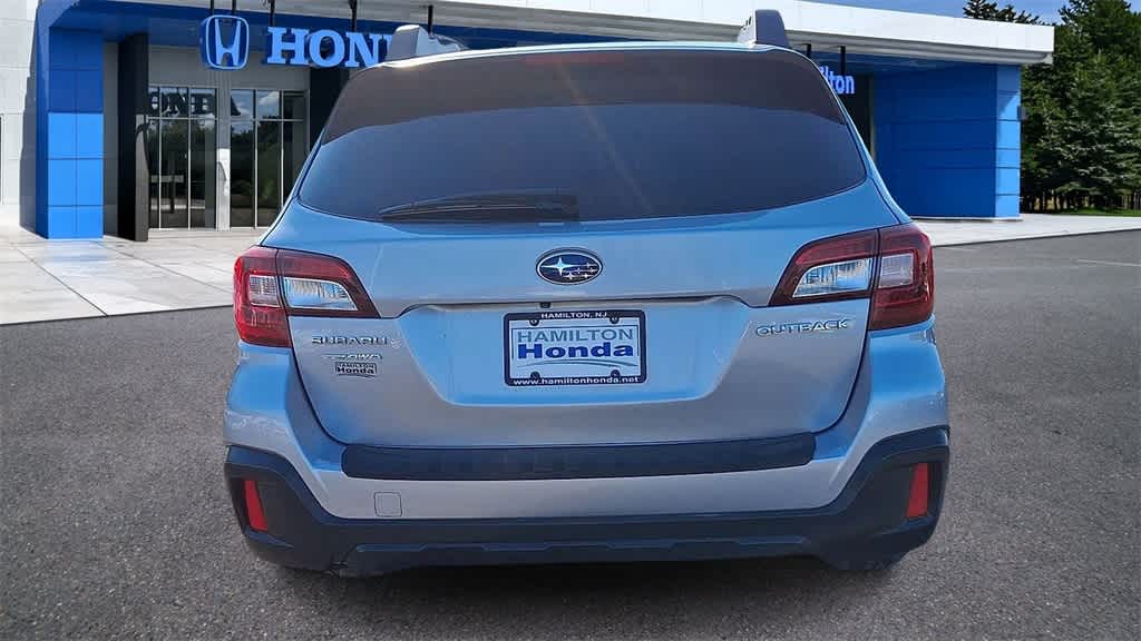 2018 Subaru Outback Base