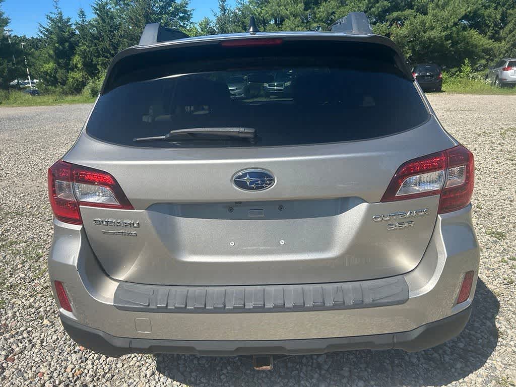 2016 Subaru Outback 3.6R Limited
