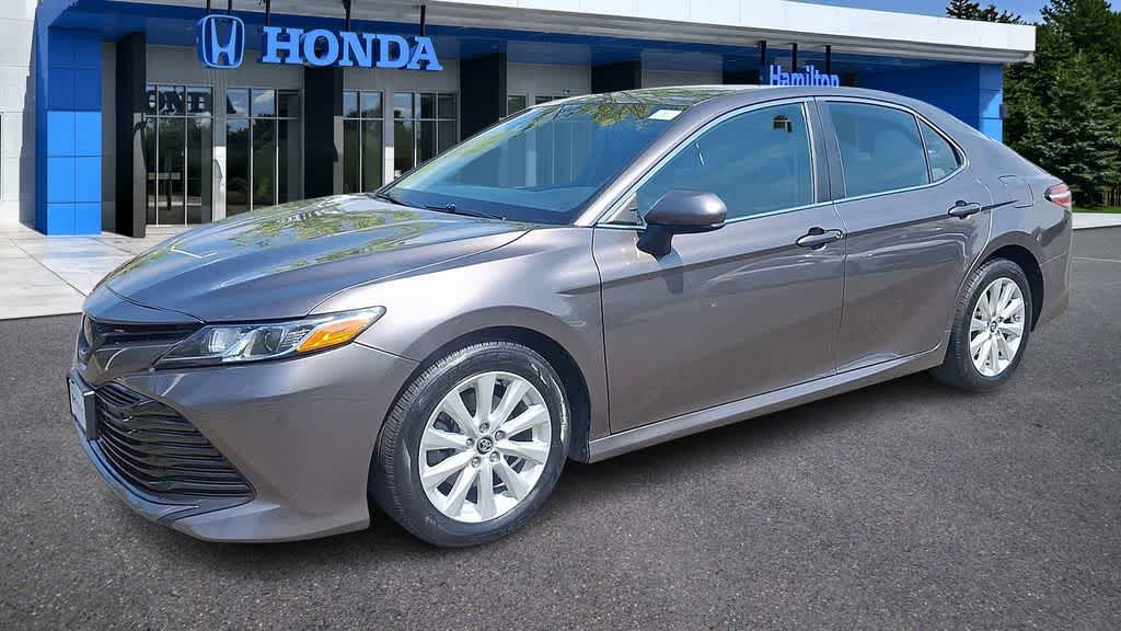 2018 Toyota Camry LE