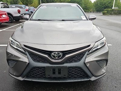 2018 Toyota Camry SE