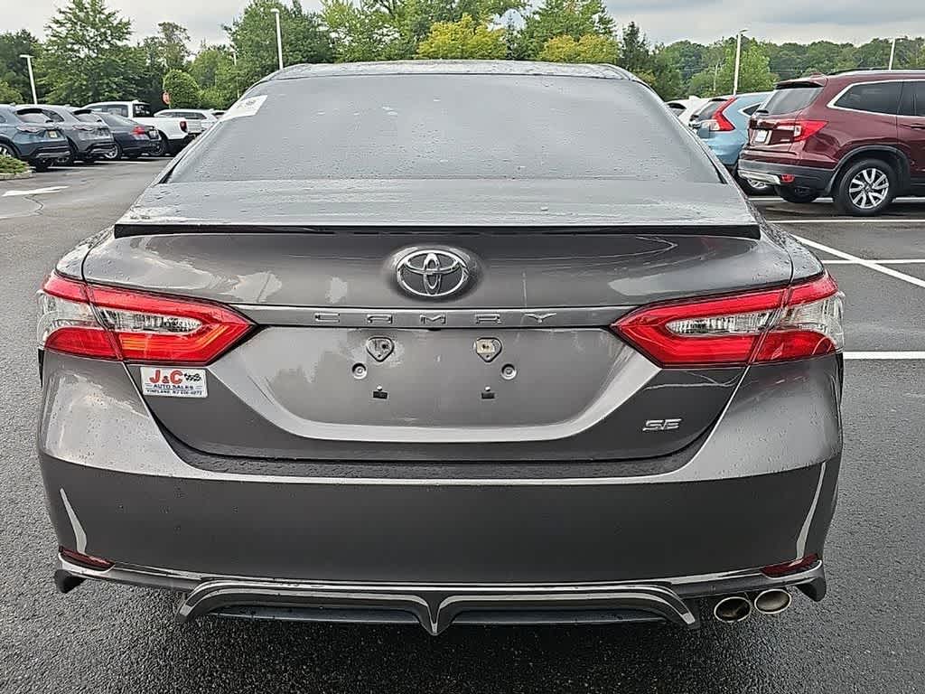 2018 Toyota Camry SE