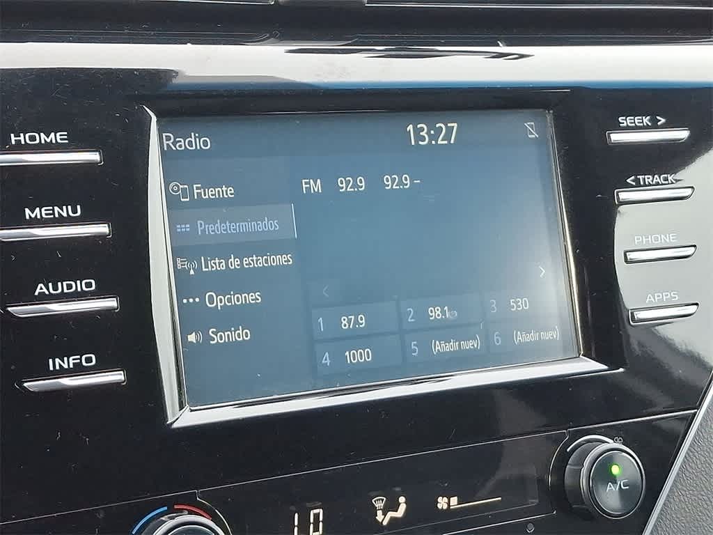 2018 Toyota Camry SE