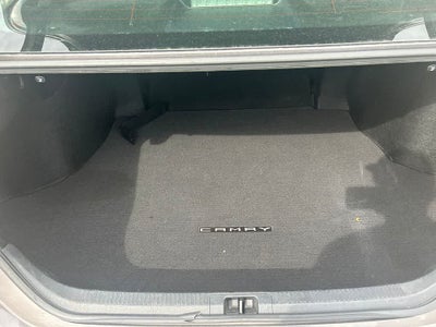 2018 Toyota Camry Hybrid LE