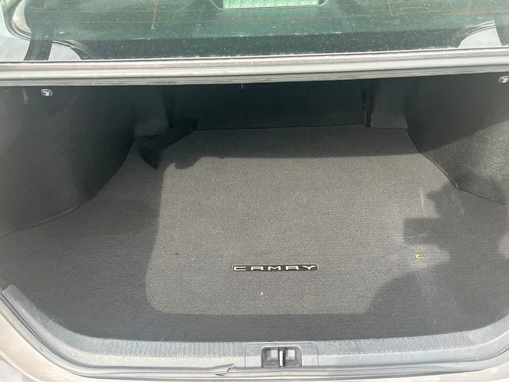 2018 Toyota Camry Hybrid LE