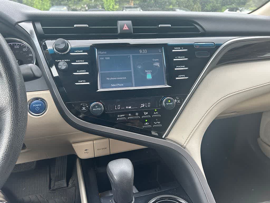 2018 Toyota Camry Hybrid LE