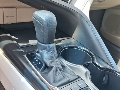 2018 Toyota Camry Hybrid LE