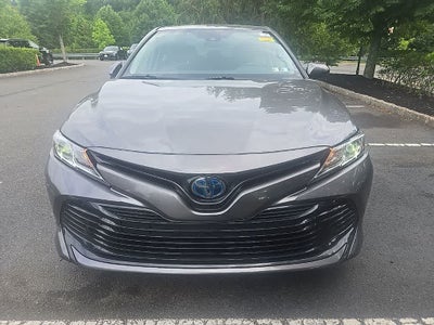 2019 Toyota Camry Hybrid LE