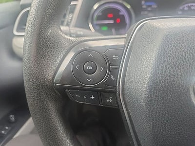 2019 Toyota Camry Hybrid LE