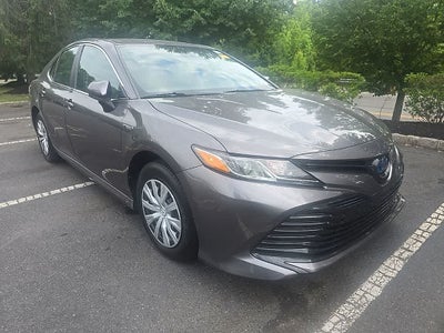 2019 Toyota Camry Hybrid LE