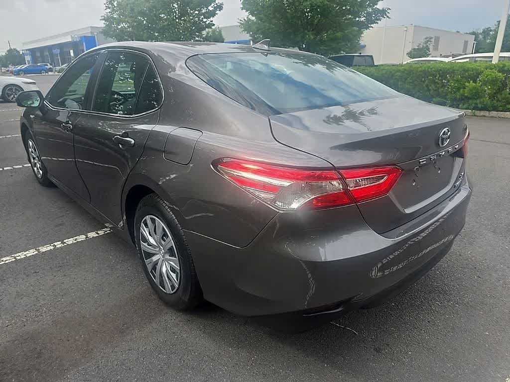 2019 Toyota Camry Hybrid LE